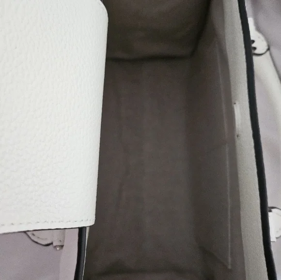 JIMMY CHOO - Picture 4 of 7